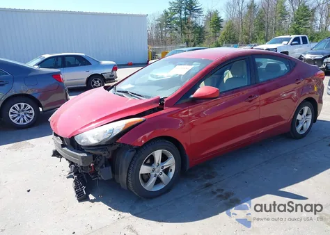 2013 Hyundai Elantra Gls z USA, uszkodzony, nr VIN KMHDH4AE5DU805207